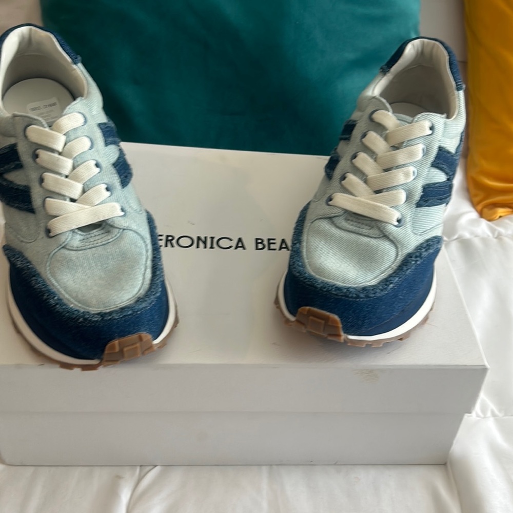 Veronica Beard sneakers